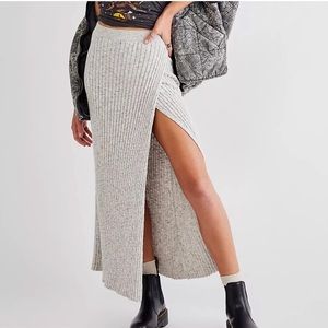 •Free People• Better Days MIDI Skirt, Size Small
